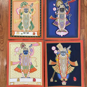 Dipinto Pichwai di Shrinathji Dipinti su carta Belle opere d'arte Dipinti a mano Artisti indiani Soggetto diverso