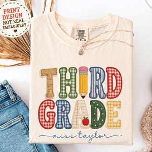 Custom Third Grade Teacher Shirt, Personalized Teacher Tee, Back to School Teacher Gift, Grade Level Team Shirt, Custom Teacher Sweatshirt