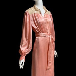 Vintage 1930s Silk Dressing Gown: Peachy Pink Lace Loungewear Robe