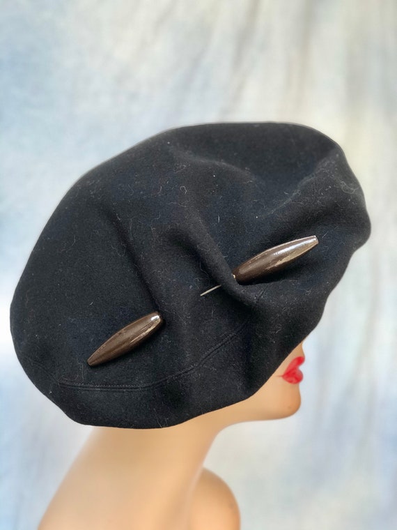 40s beret / vintage 1940s black wool beret / vint