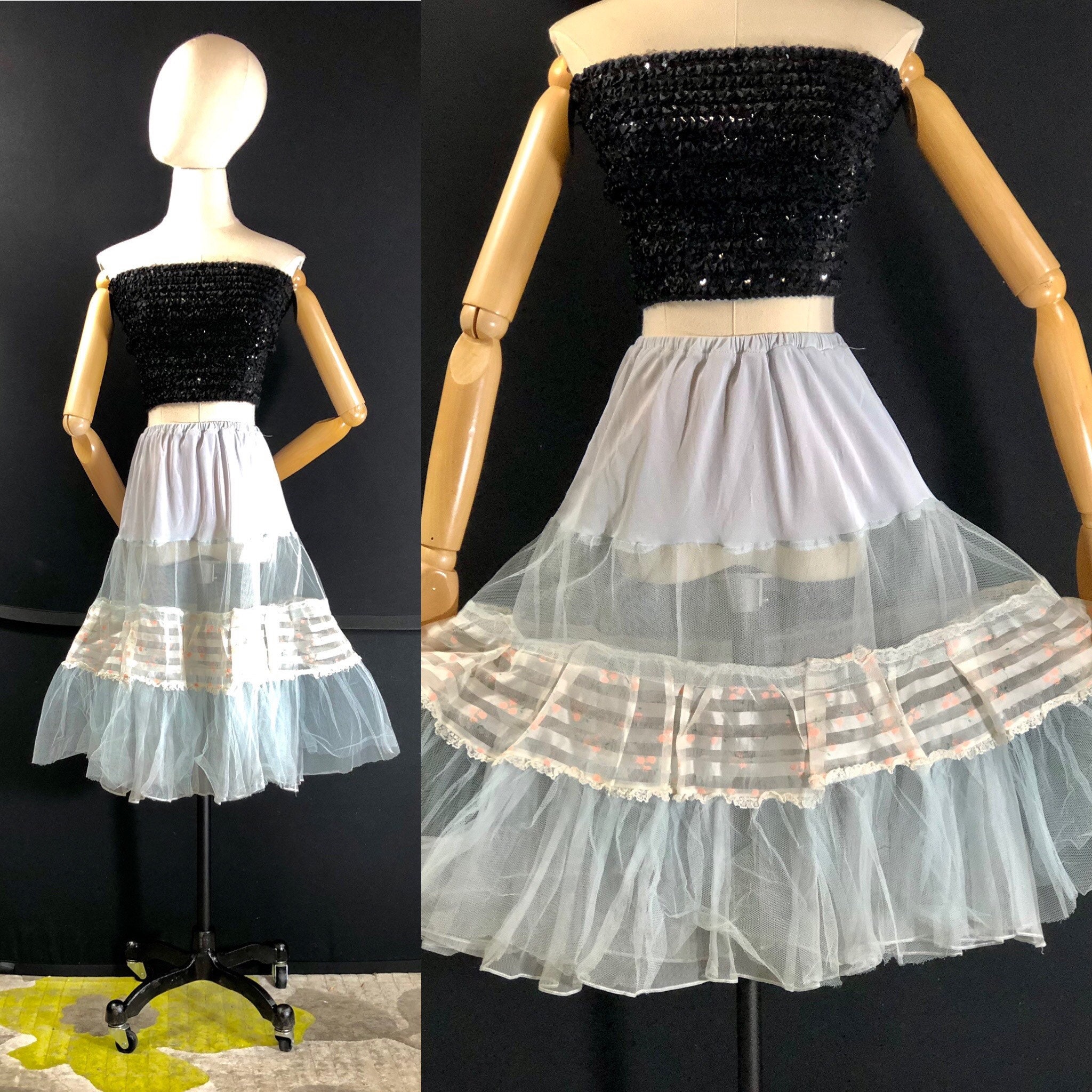 1940s Petticoat Crinoline / KAYDEE KAY / Vintage 40s Sheer Blue Net Slip /  Tiered Floral Lace Crinoline Skirt / Elastic Waist Small Medium -   Denmark