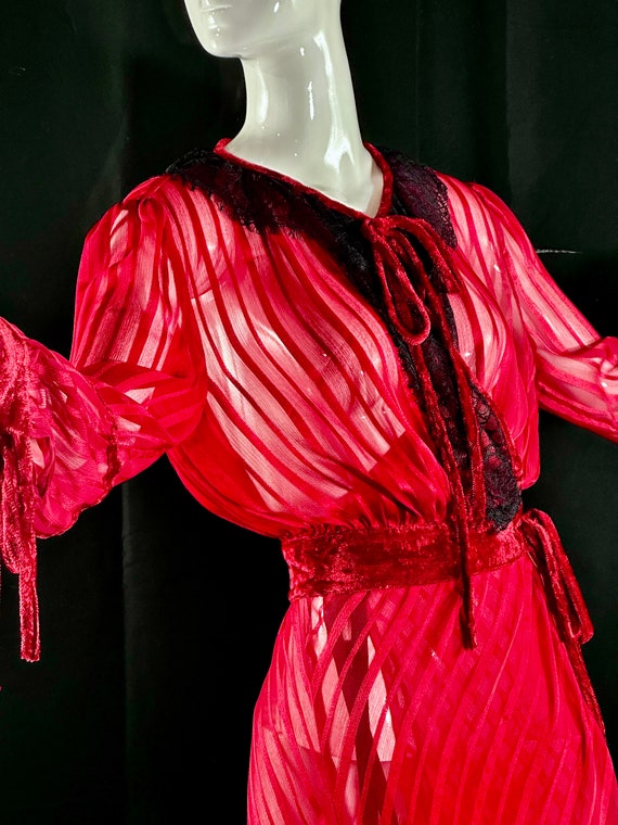 SALE - vintage sheer red dressing gown, Deep Lips… - image 6