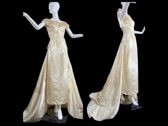 vintage 1940s wedding dress, Candlelight shiny si… - image 1