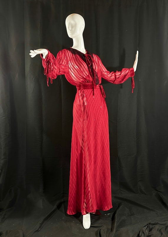 SALE - vintage sheer red dressing gown, Deep Lips… - image 5