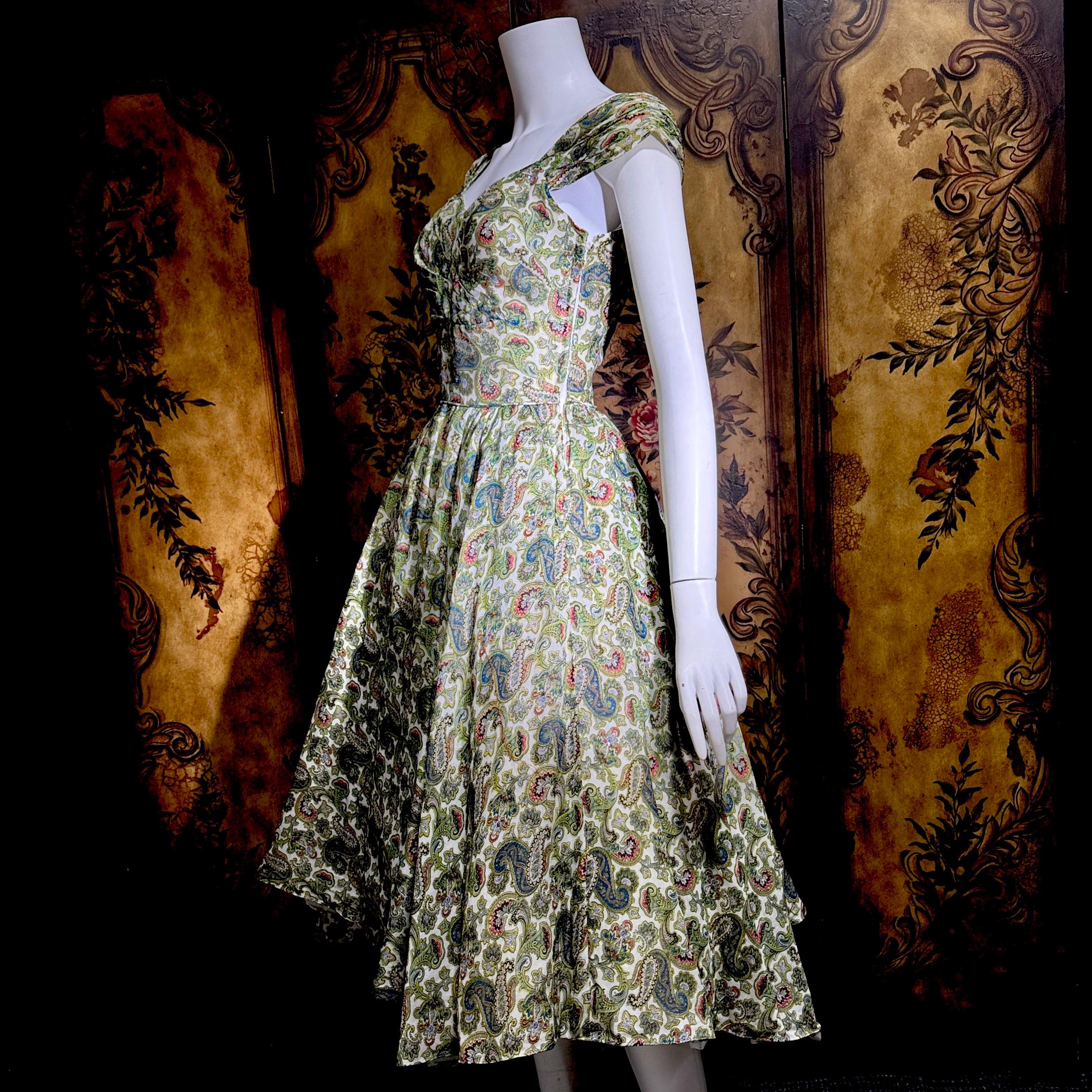 green 50s style dress 1950s SCHL005953_G_L