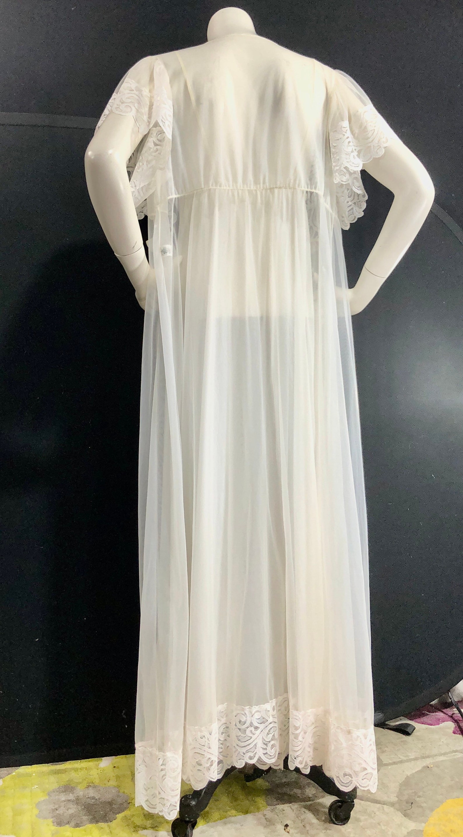 Vintage Nightgown Peignoir Set / TOSCA 1970s White Nylon Sheer - Etsy