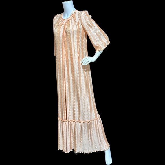 Vintage dressing gown, MARY MCFADDEN 1980s Glam P… - image 9