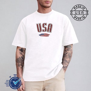 Embroidered USA Flag Sweatshirt, USA Sweatshirt, America Sweatshirt,Patriotic Sweatshirt,American Flag Sweatshirt,Retro Sweatshirt,USA Shirt