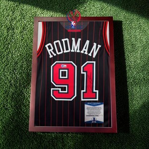 Rodman #91 Chicago Bulls Signed Pinstripe Jersey - With/Without Frame – Beckett Sticker, QR Code, COA - New Arrival (Read Descr)