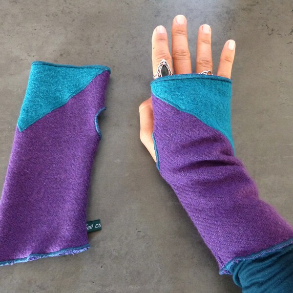 Mitaines bicolores en laine violette & turquoise