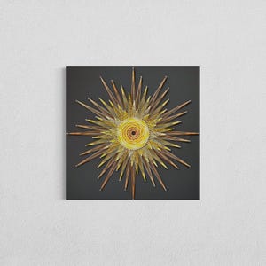 SOLE - String Art fatta a mano - Decorazione murale moderna per spazi abitativi - Design geometrico unico su legno