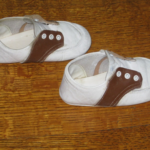 Vintage Baby Shoes Leather Two Toned Colored Brown Saddle Shoes Doll