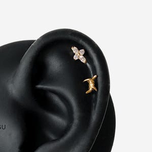 16G Titanium Gold Leaf Cartilage Flat Back stud, Nose stud, Internally Threaded conch earring, Cartilage flat stud, Helix earring, Tragus