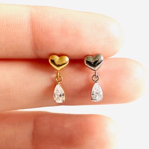 16G Titanium Heart Dangle Flat Back stud, Nose stud, Internally Threaded conch earring, Cartilage piercing, Helix earring, Tragus, Piercing