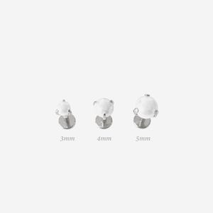 16G Titanium Silver pearl Internally Threaded Flat Back stud, White Pearl Conch earring, Cartilage, Helix Tragus stud, Nose stud, Piercing
