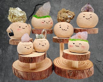 Hand-Carved Smiling Stone Crystal Figures, Natural Minerals, Desk Pet, Geode Craft (1)