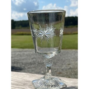 One (1)  Indiana Glass Bethlehem Star Water Wine Glass Replacement Glass