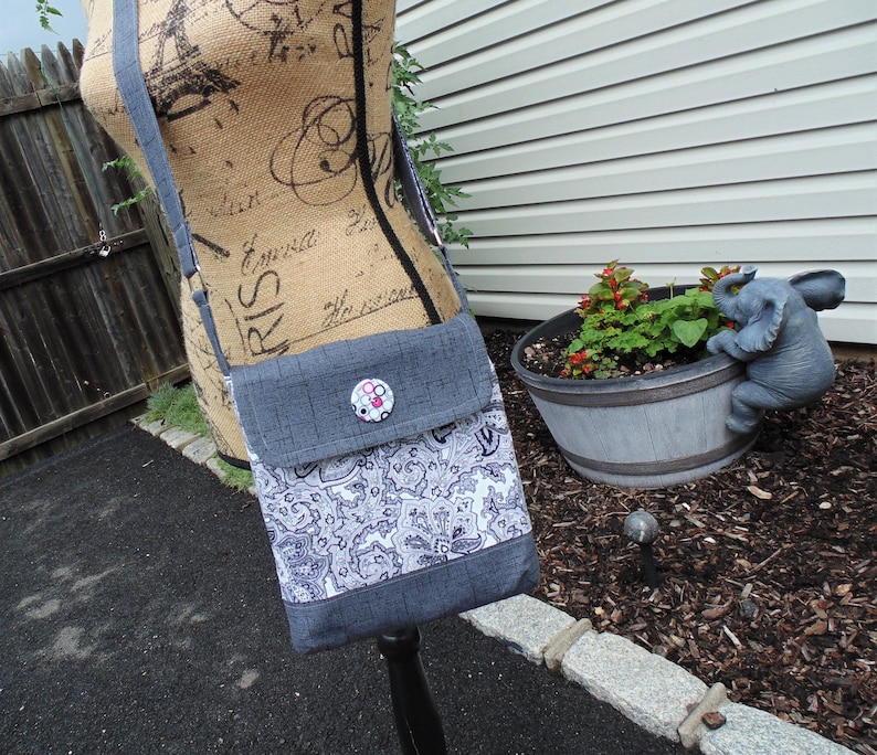 Womens Hip Bag Hands Free Purse Free Shipping Shoulder Bag Gray Paisley Design Cross Body Bag