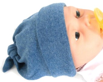 Denim blauw Baby Hat - zachte rekbare pasgeboren ziekenhuis Homecoming Hat - blauwe moderne bovenste knoop baby Cap - klassieke Pull-On Stretch babymutsje