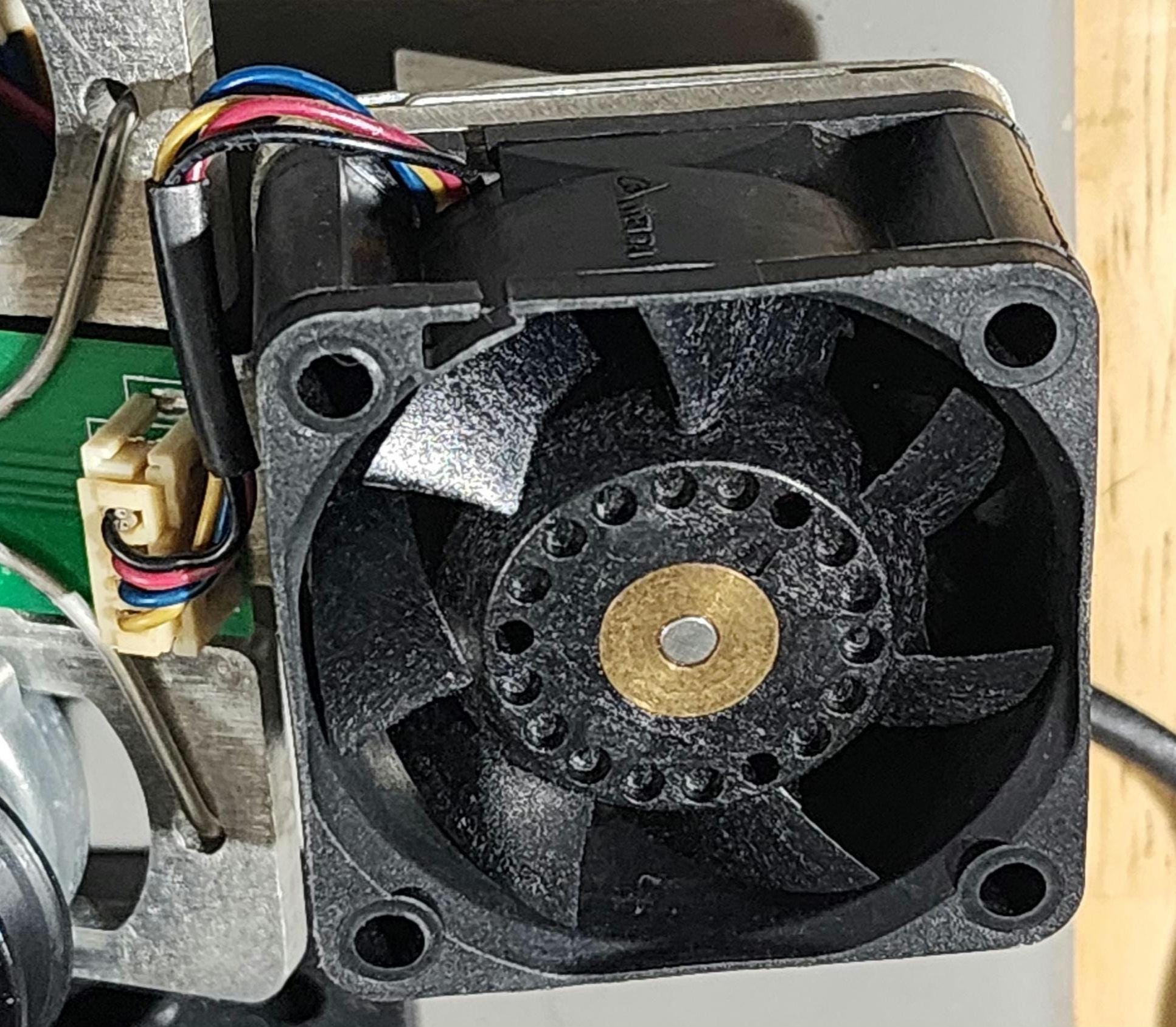GlowForge Air Assist fan.  Under carriage plate.