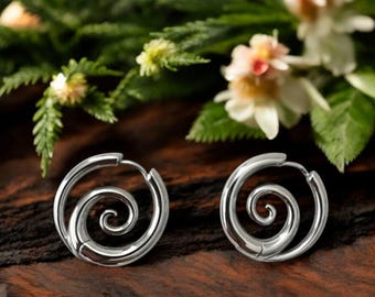 Silberohrringe – Keltische Swirl Creolen für Frauen – Gothic Boho Schmuck – Handgemachte minimalistische Ohrringe – Einzigartiges Geschenk für Sie