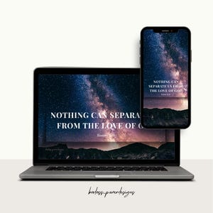 Peut inclure: Un ordinateur portable et un smartphone affichent un ciel étoilé avec le texte "RIEN NE PEUT NOUS SÉPARER DE L'AMOUR DE DIEU" et "Romains 8:38". L'ordinateur portable est ouvert et le téléphone est en position verticale.