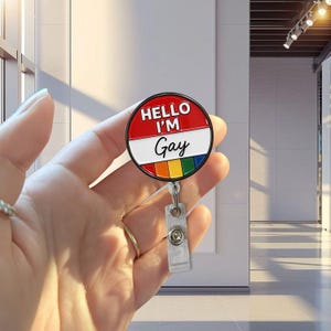 Acryl LGBT biseksuele homoseksuele lesbische badgehouder haspel, ID-werkkaartclip ~ Toon je steun, acceptatie en inclusiviteit als bondgenoot ~ LGTBQ+