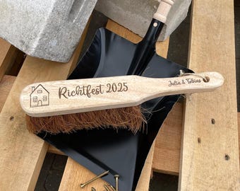 Personalized Topping Ceremony / Housewarming Gift – Custom Hand Broom & Dustpan Set – Housewarming, Moving In, Home Celebration