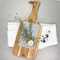 Personalised cutting board with engraving & waffle-textured dishcloth – acacia wood board – gift set – wedding, birthday, anniversary