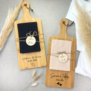 Personalised cutting board with engraving & waffle-textured dishcloth – acacia wood board – gift set – wedding, birthday, anniversary Bambus 42x17cm