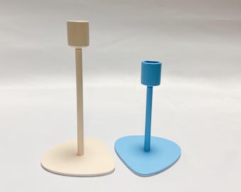 Set of 2 metal candle holders – Handmade – 13 cm and 18 cm – for taper candles Ø20–22 mm – Color & base shape selectable – modern and decorative