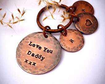 Engraved Copper Daddy Keychain – Personalized Initial Charms, Father's Day Gift