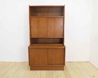 Deense teakhouten boekenkast met kast, Scandinavische mid-century modern stijl uit de jaren 60.