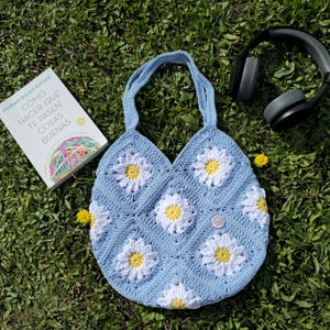 Crochet flower bag