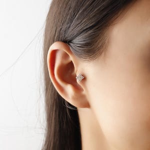 14K Solid Gold Floral Tragus Earring, Minimalist Cartilage Jewelry, Dainty Diamond Piercing Stud, Elegant Gift For Her,Everyday Gold Jewelry