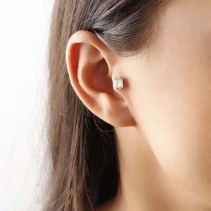 14K Gold Baguette Tragus Earring, Dainty Cartilage Jewelry, Minimalist Gemstone Stud, Perfect Gift For Her, Elegant Everyday Earring