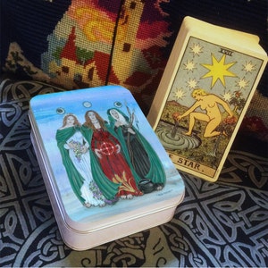 Tarot Tin Triple Goddess image 2