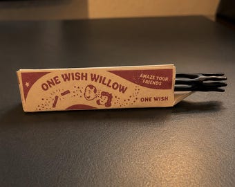 One Wish Willow プロップレプリカ 3Dプリント 3Dボックス付き - ホラー映画ファンへのギフト、ノベルティおもちゃ装飾