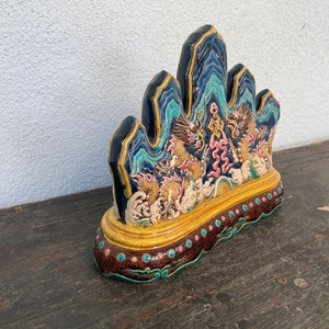 Jiaozhi Pottery Wuzhi Mountain Penholder - Auspicious Energy