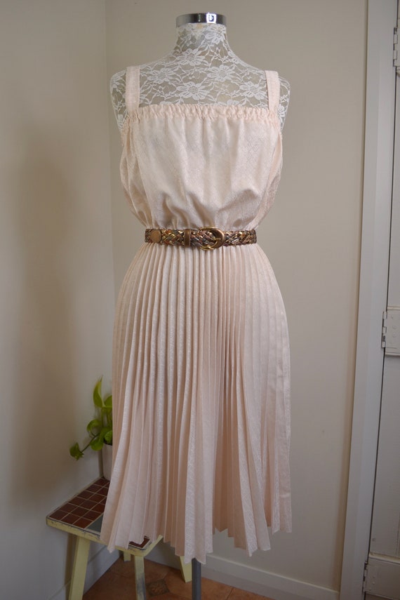 70's Handmade Disco Dress in Cream Shimmer Pleate… - image 6