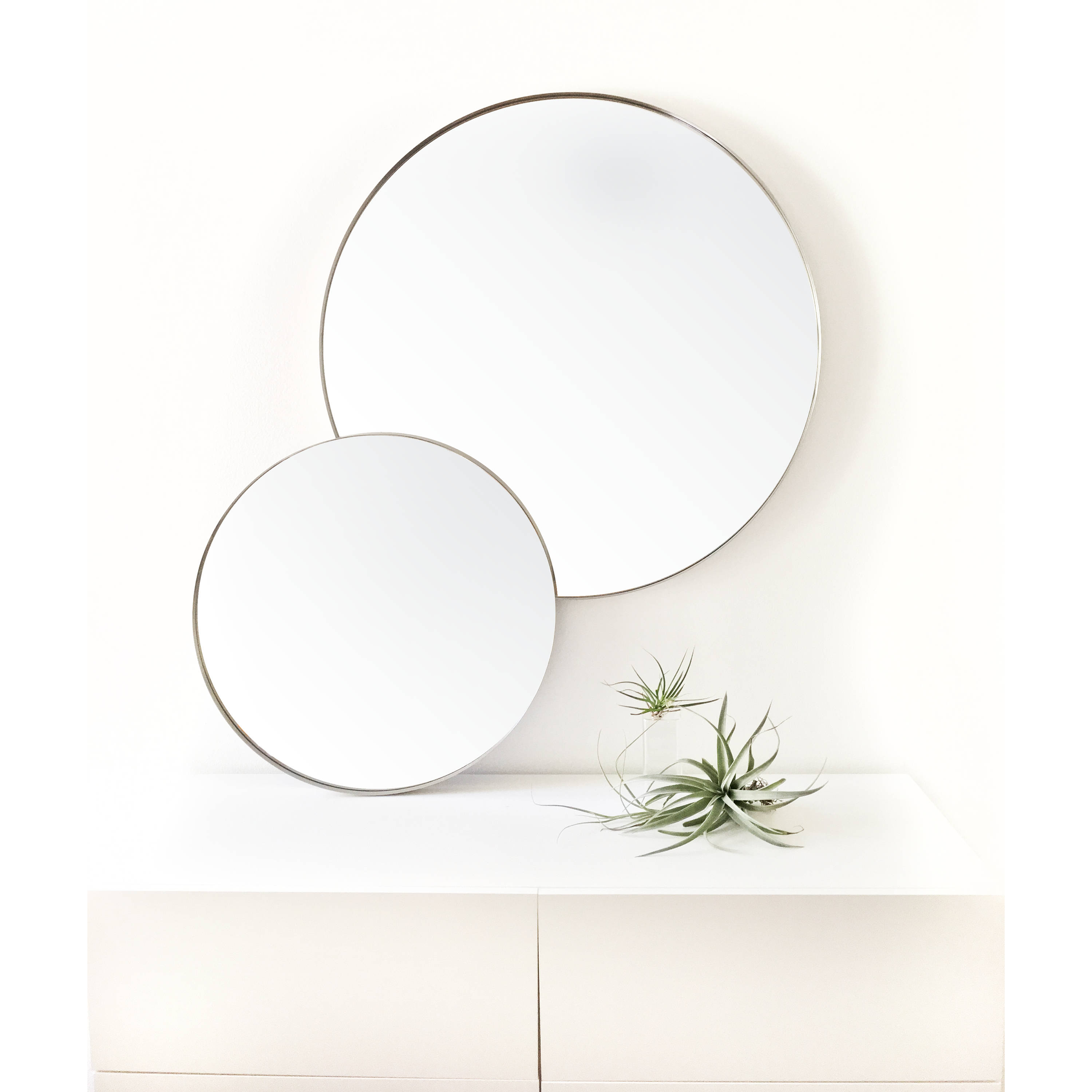 Modern 28 32 Large Round Mirror, Large Round Bathroom Mirror Canada