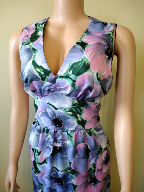 Vintage 1970's handmade sleeveless floral pastel … - image 3