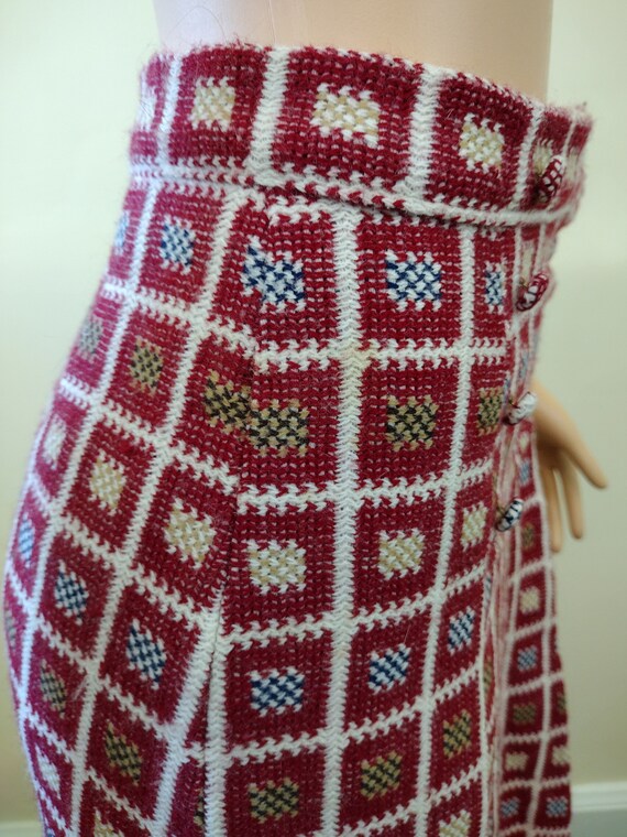 Vintage 1970's knit checkered burgundy skirt with… - image 6