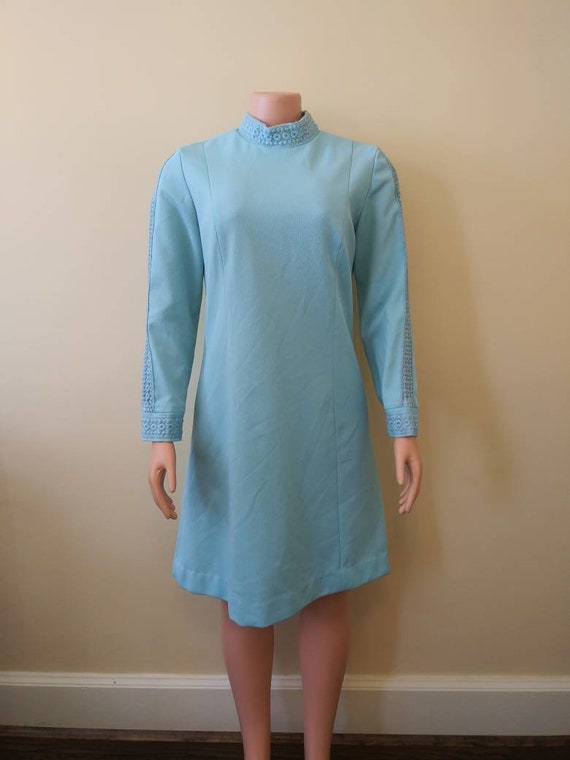 Vintage 1960's Betty Hartford baby blue dress / s… - image 3