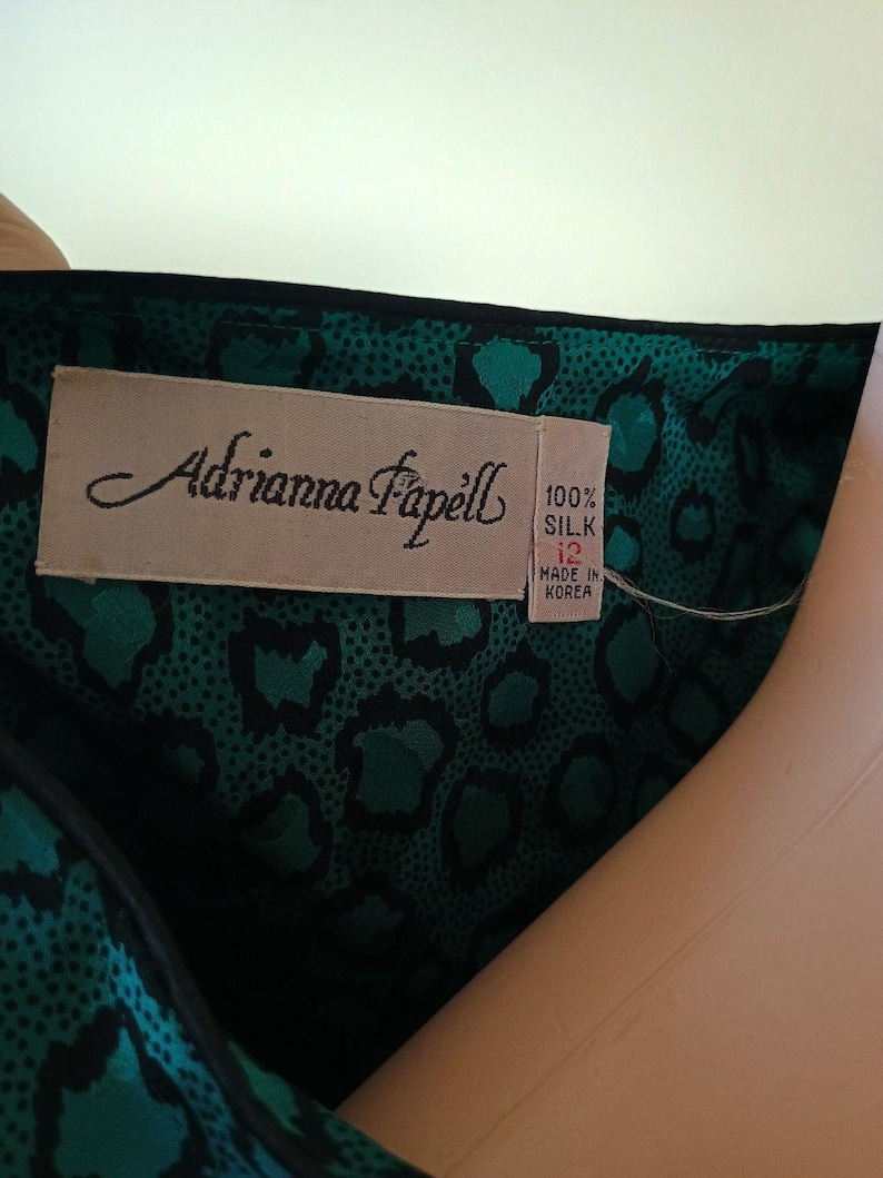 Vintage Adrianna Papell Silk Cheetah Print Green Black Skirt Suit Size 12 image 8