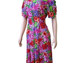 Vintage 1990's Classics by Leslie Fay floral short sleeve dress petite 4