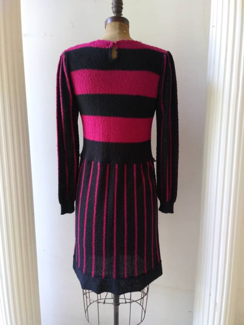 Vintage 1980/'s Wyndcliff sweater dress eighties hot pink and black striped dress medium