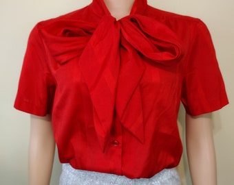 Vintage 1980's Lisa Dale red blouse with bow size 12