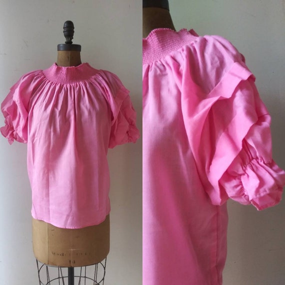 Vintage 1980's pink ruffled blouse / eighties stru