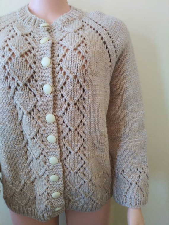 Vintage 1970's handmade knit ivory sweater / large - image 3